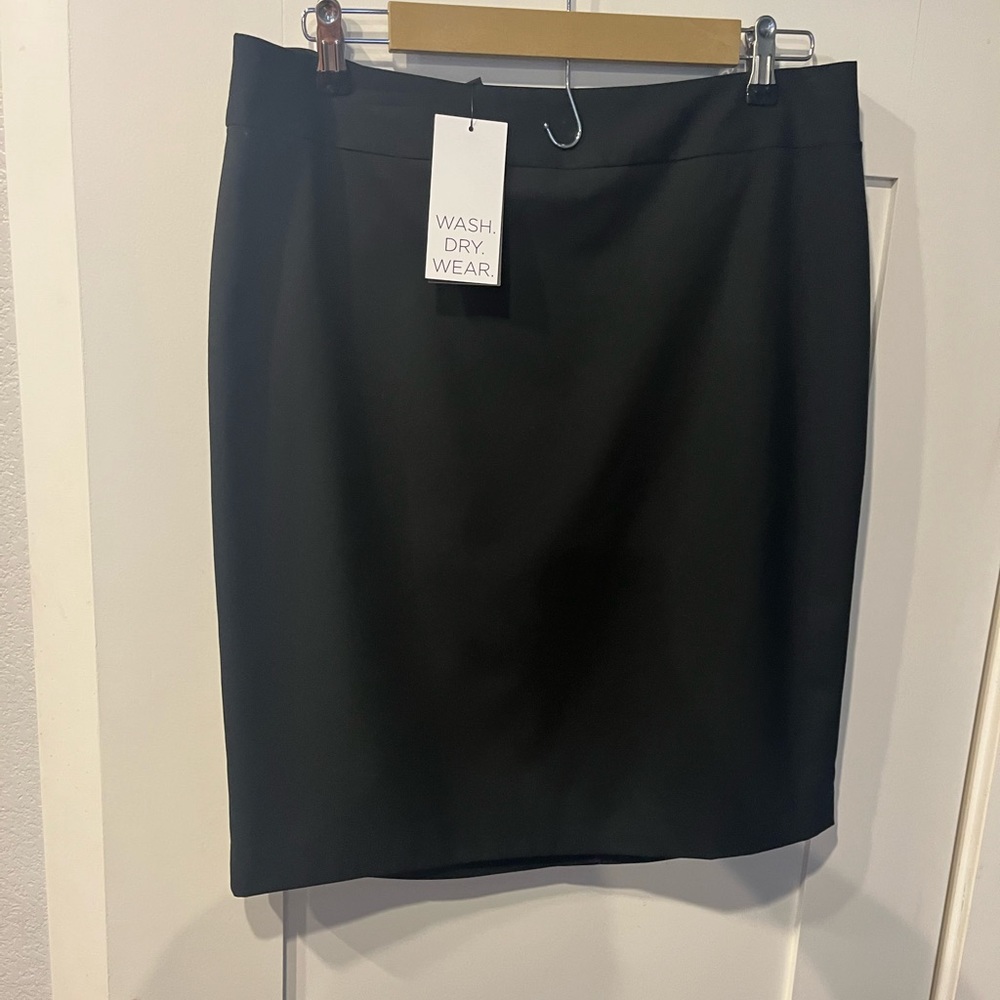 Black business skirt